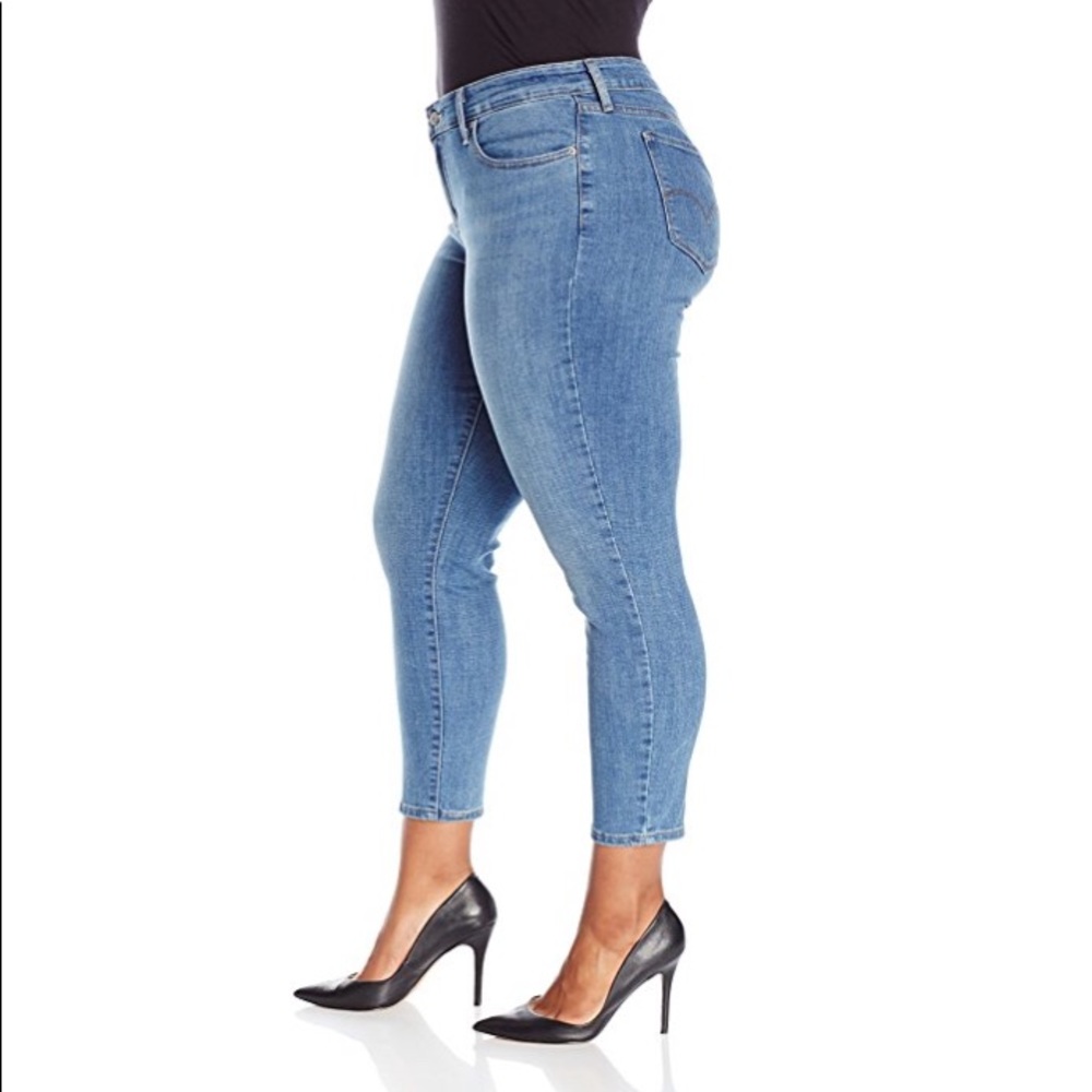 Levi’s Women’s Plus Size 711 Skinny Ankle Jeans